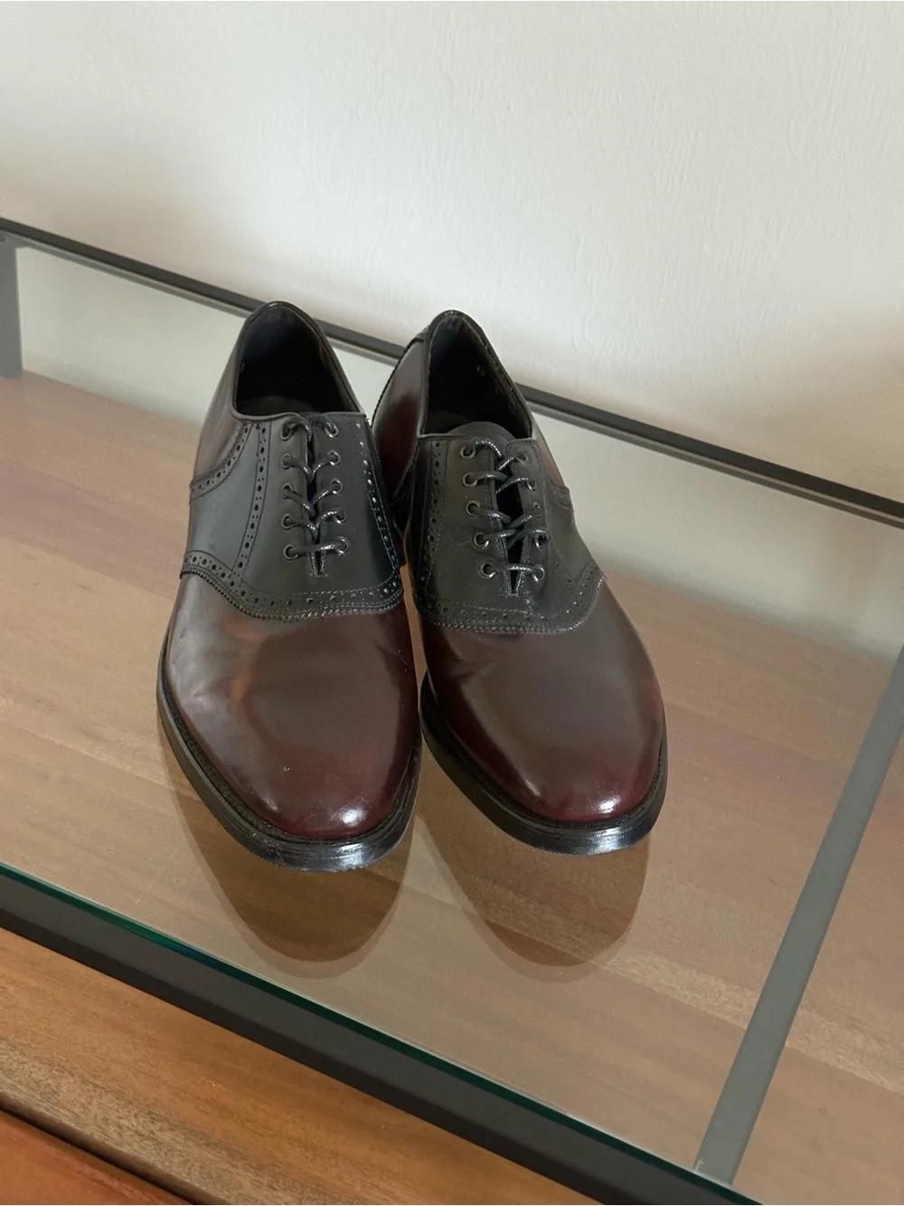 L.L. Bean Men’s Size 13 C Narrow Burgundy Black Leather Oxford Dress Shoe Vibram